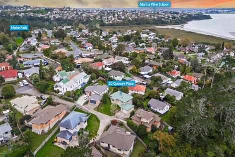 Photo of property in 20 Quincey Place, Massey, Auckland, 0614