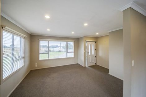 Photo of property in 37 Broadway, Stratford, 4332