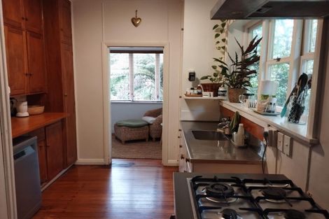 Photo of property in 368 Huia Road, Titirangi, Auckland, 0604