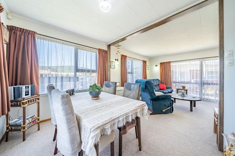 Photo of property in 73 Karamu Crescent, Wainuiomata, Lower Hutt, 5014