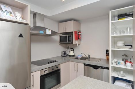 Photo of property in 2/65 Carlton Mill Road, Merivale, Christchurch, 8014
