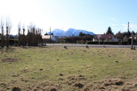 Photo of property in 2 Holmes Street, Mossburn, 9792