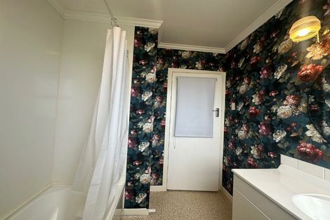 Photo of property in 114 Park Street, Winton, 9720