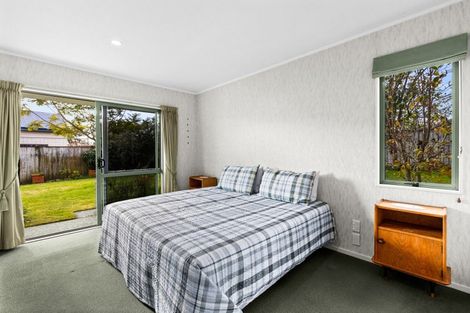 Photo of property in 32 Palmbrook Avenue, Havelock North, 4130