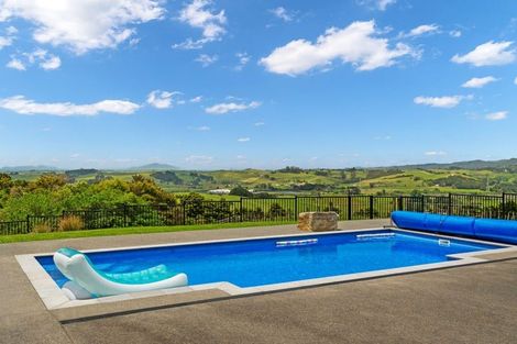 Photo of property in 231 Brooks Road, Waipu, 0582