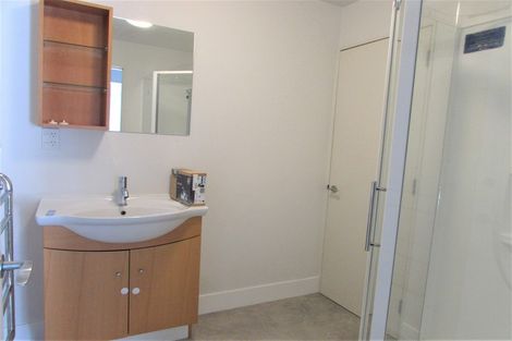 Photo of property in Budget Car Rental, 9/81 Ghuznee Street, Te Aro, Wellington, 6011
