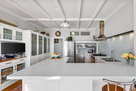 Photo of property in 40 Hospital Terrace, Hospital Hill, Napier, 4110