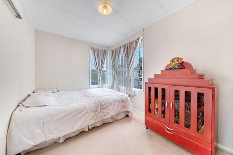 Photo of property in 90 Tennessee Avenue, Mangere East, Auckland, 2024