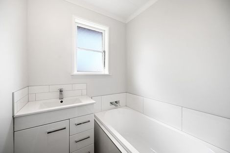 Photo of property in 3 Le Quesne Place, Fairfield, Hamilton, 3214