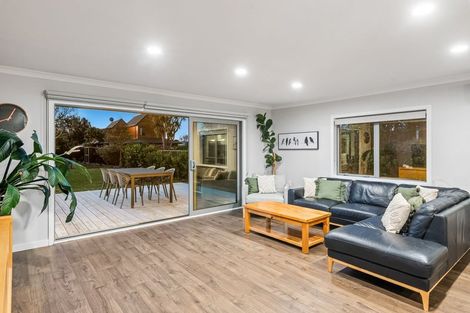Photo of property in 5 Falla Street, Paraparaumu Beach, Paraparaumu, 5032