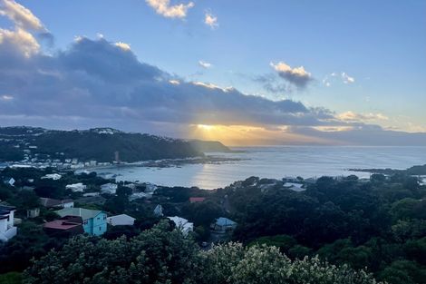 Photo of property in 9/52 High Street, Island Bay, Wellington, 6023
