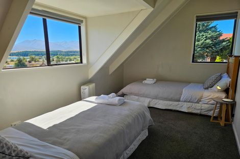 Photo of property in 4 Hamilton Drive, Lake Tekapo, 7999