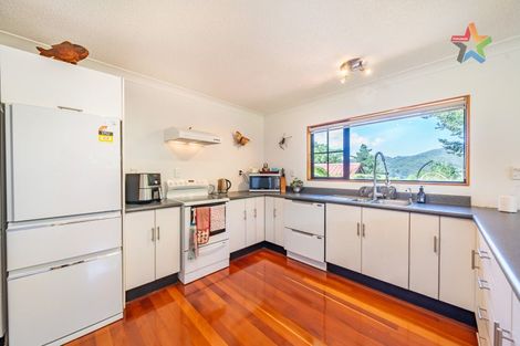 Photo of property in 21a Matariki Grove, Wainuiomata, Lower Hutt, 5014