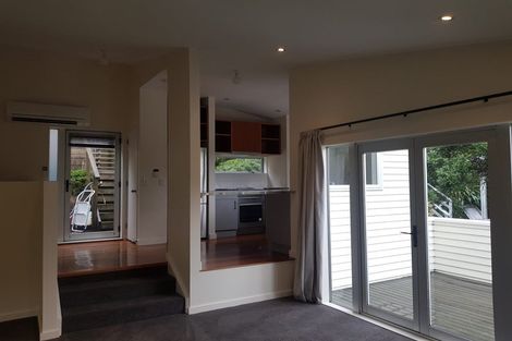 Photo of property in 59a Mandalay Terrace, Khandallah, Wellington, 6035