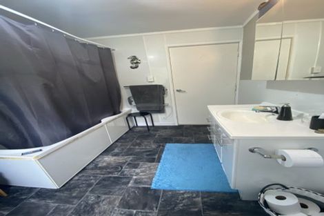 Photo of property in 7 Onepoto Road, Titahi Bay, Porirua, 5022