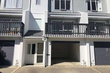 Photo of property in 33u2 Hiropi Street, Newtown, Wellington, 6021