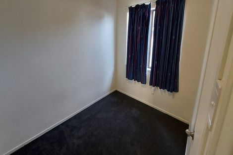 Photo of property in 2/25 Margaret Road, Papatoetoe, Auckland, 2025