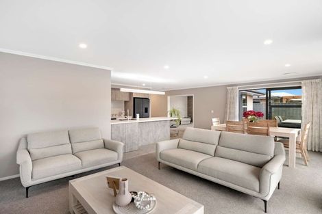 Photo of property in 4 Hunter Lane, Amberley, 7410