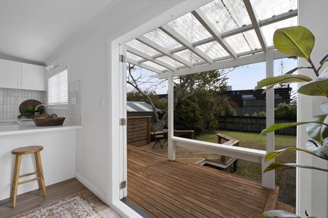 Photo of property in 131 Lemon Street, New Plymouth, 4312