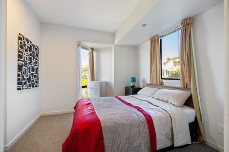 Photo of property in 72 Glenstrae Road, Redcliffs, Christchurch, 8081