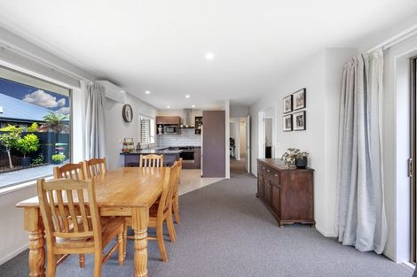 Photo of property in 64 Overbury Crescent, Rolleston, 7614