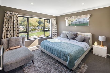 Photo of property in 40 Mauldeth Terrace, Churton Park, Wellington, 6037