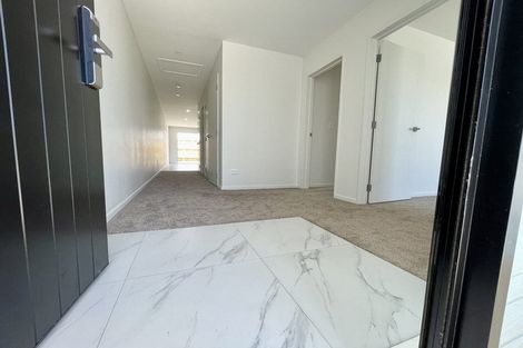 Photo of property in 22 Karihi Road, Karaka, 2113