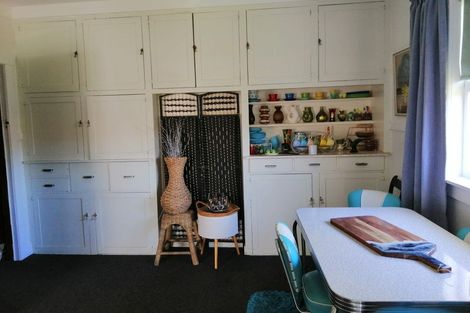 Photo of property in 10 Tukapa Street, Westown, New Plymouth, 4310