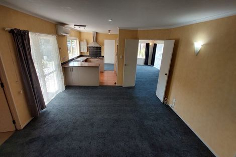 Photo of property in 7 Ironstone Place, Randwick Park, Auckland, 2105