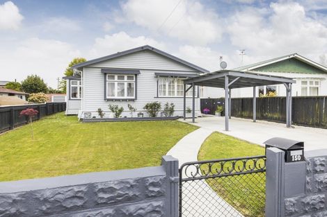 Photo of property in 150 Broadway, Marton, 4710