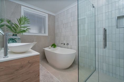 Photo of property in 49 Aquila Drive, Whitianga, 3510