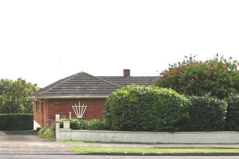 Photo of property in 171a Titirangi Road, New Lynn, Auckland, 0600