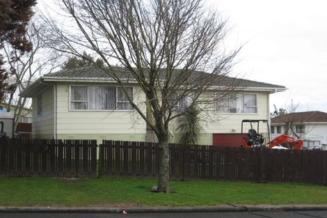 Photo of property in 11 Fairdale Avenue, Red Hill, Papakura, 2110
