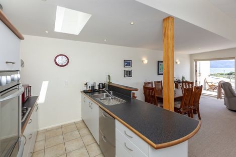 Photo of property in 13/1 Marine Parade, Paraparaumu Beach, Paraparaumu, 5032