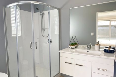 Photo of property in 39 Prestons Park Drive, Marshland, Christchurch, 8083