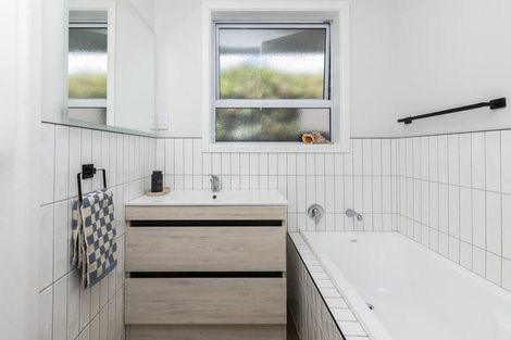 Photo of property in 1/216 Waimairi Road, Ilam, Christchurch, 8041