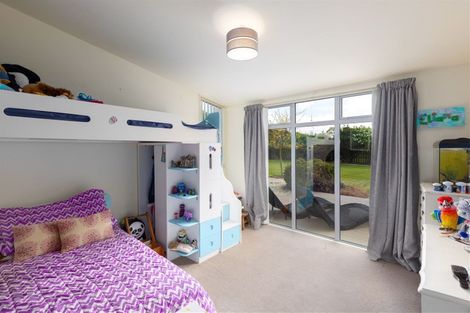 Photo of property in 57 Stonebridge Way, Prebbleton, 7604