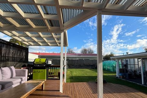 Photo of property in 2 Cole Grove, Wallaceville, Upper Hutt, 5018
