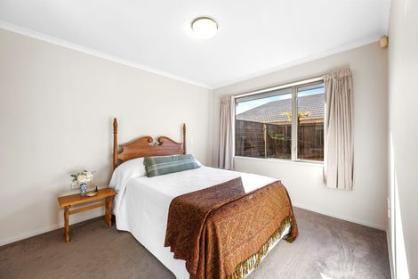 Photo of property in 1/241 Matsons Avenue, Papanui, Christchurch, 8053