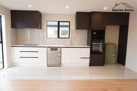 Photo of property in 11 Noia Way, Karaka, 2113