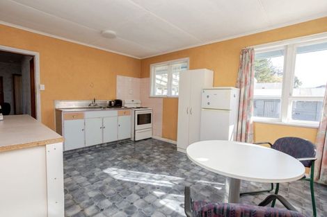 Photo of property in 5 Empire Street, Dannevirke, 4930