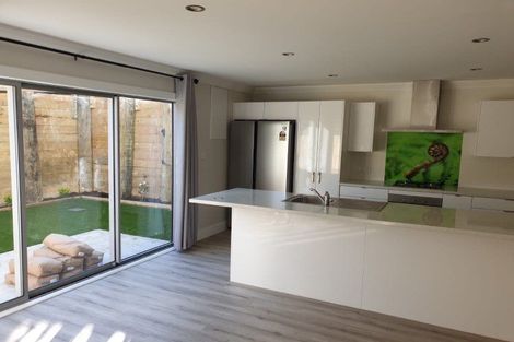 Photo of property in 20u5 Tawa Terrace, Tawa, Wellington, 5028