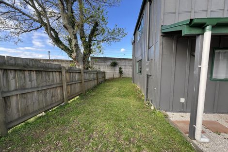 Photo of property in 31a Paton Avenue, Te Atatu South, Auckland, 0610