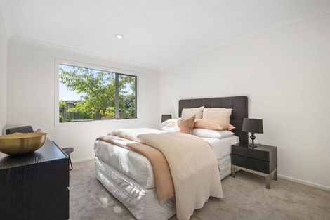 Photo of property in 14 Durbin Court, Greenhithe, Auckland, 0632