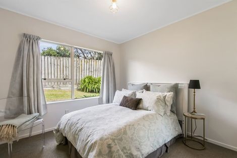 Photo of property in 10 Pelican Lane, Unsworth Heights, Auckland, 0632