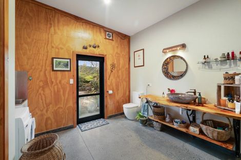Photo of property in 542 Waitekauri Road, Waikino, Waihi, 3682