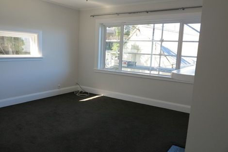 Photo of property in 77f2 Maida Vale Road, Roseneath, Wellington, 6011