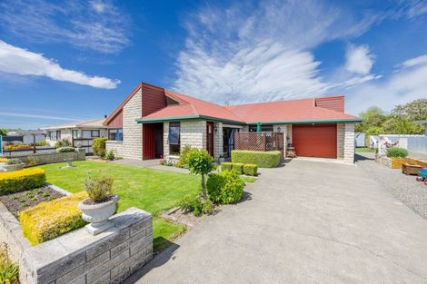 Photo of property in 15a Holyrood Terrace, Waipukurau, 4200