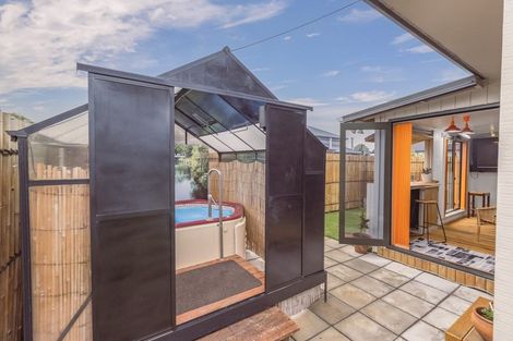 Photo of property in 42a Matlock Street, Woolston, Christchurch, 8062
