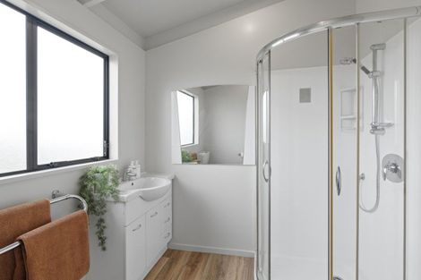 Photo of property in 9 Van Dieman Close, Templeton, Christchurch, 8042